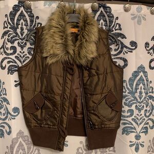 Tulle Faux Fur Metallic Brown Vest Size Medium